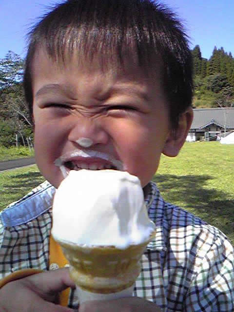 ���٤뤥��